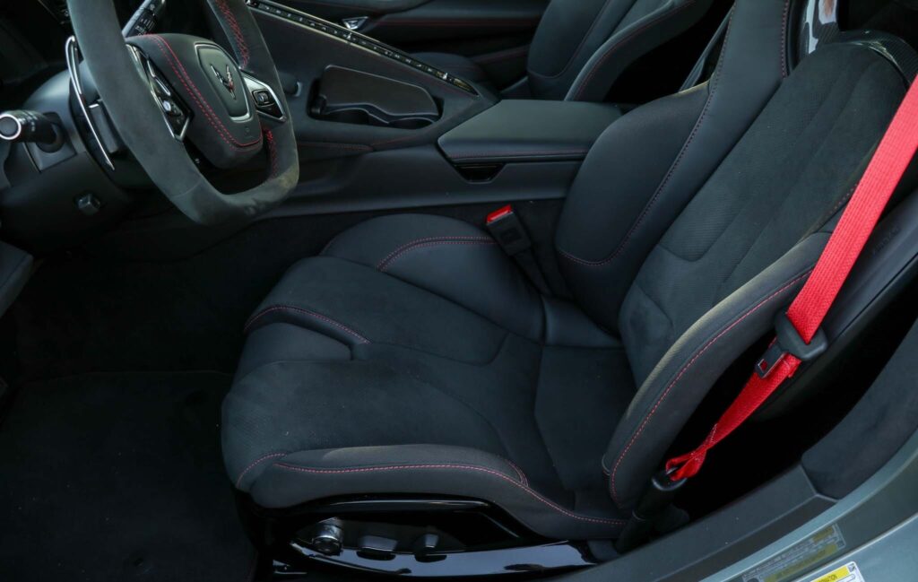2023 Chevrolet Corvette Stingray-R 3LT