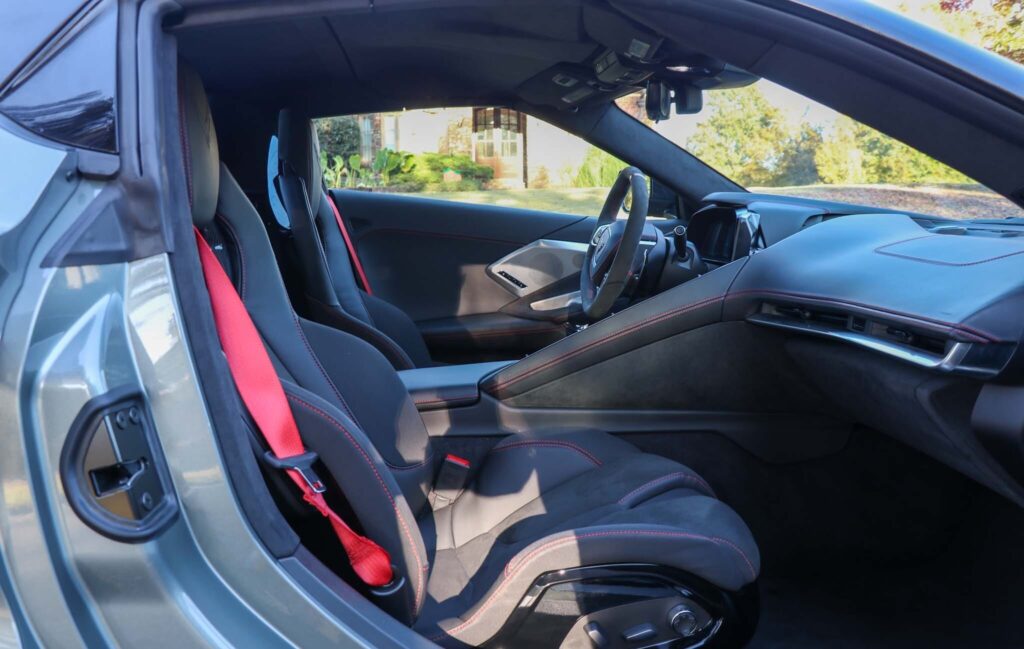 2023 Chevrolet Corvette Stingray-R 3LT