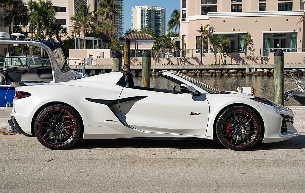 2023 Chevrolet Corvette Z06 3LZ 70th Anniversary
