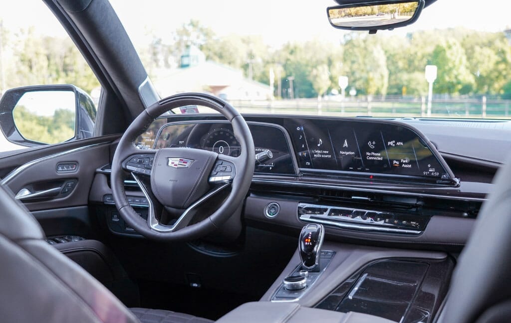 2023 Cadillac Escalade Sport Platinum