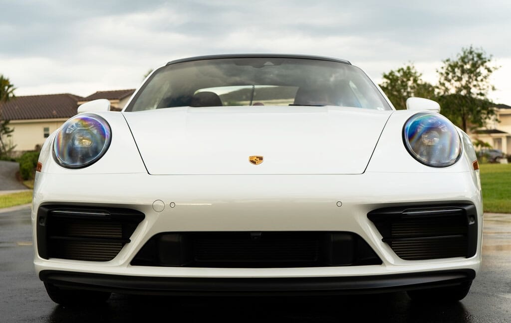 2023 Porsche 911 Carrera 4 GTS
